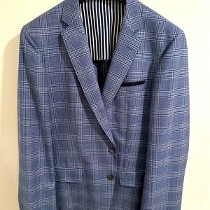 Hugo Boss - Sport Coat LIKE NEW — Worn 4 times. No stains, imperfections